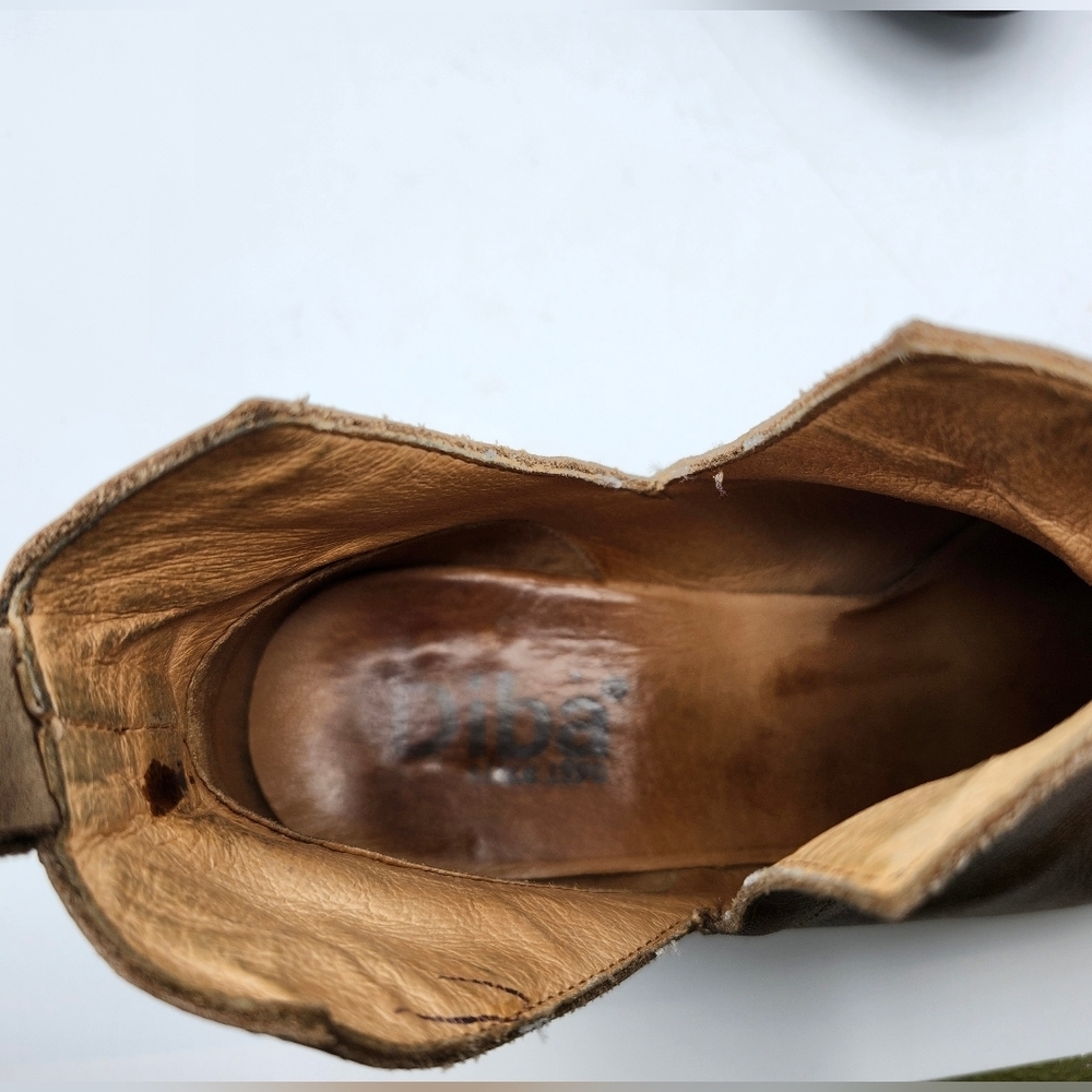Diba Women's Brown Leather Ankle Booties Sz 8 - Picture 6 of 7